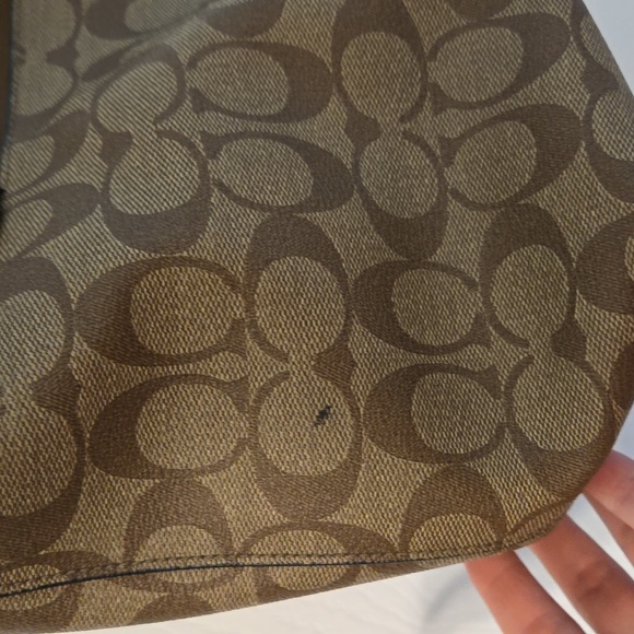 Coach shoulder bag like new - Picture 6 of 14